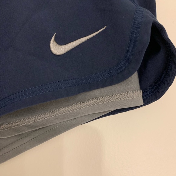 Nike dri-fit sport shorts with built in spandex. Two toned grey and blue. Size M - Picture 3 of 6